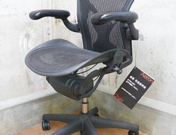 【Herman Miller】アーロンチェア フル装備 Bサイズ ブラック 出張買取 東京都葛飾区