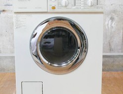 【ミーレ】Miele ドラム式洗濯乾燥機 WT945S ホワイト 出張買取 東京都港区
