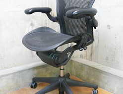 【Herman Miller】アーロンチェア フル装備 Bサイズ 東京江戸川区 出張買取