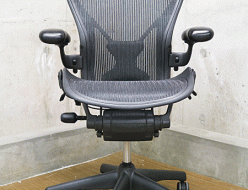 【Herman Miller】ハーマンミラー アーロンチェア ポスチャーフィット フル装備 Bサイズ AE113AWB 出張買取 東京都品川区