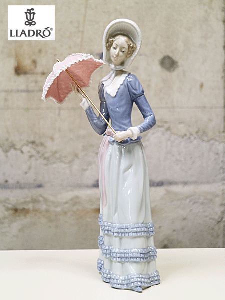 夕*ぎ様 1989年　LLADRO リヤドロ ゴジャスカシリーズ　傘を持つ女　置 楽天市場】リヤドロ 優雅な装い 女性 貴婦人 日傘 置物 01009170