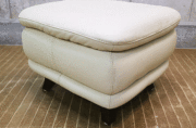 美品【IDC大塚家具】オースチン 総革 オットマン ソフトタイプ IDC大塚家具】オースチン 総革 オットマン ソフトタイプ 出張買取 東京
