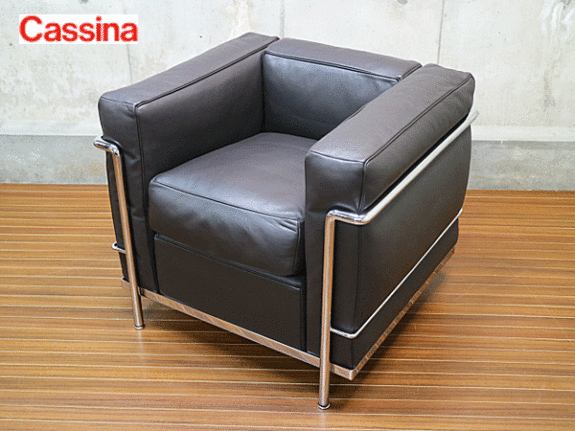 【Cassina】カッシーナ LC2 1人掛けソファ 黒革 レザー ル・コルビュジエ 出張買取 東京都中央区 ブランド家具の買取は東京の