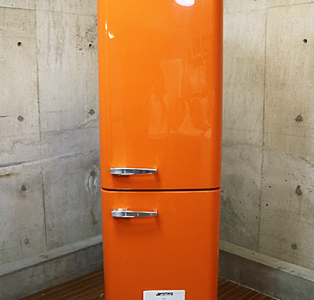 Smeg スメッグ 冷凍冷蔵庫 Fab32u 304l オレンジ イタリア製 デザイン家電 出張買取 東京都港区 ブランド家具の買取は東京のリサイクルショップ チェリーズマーケット
