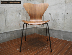 【Fritz Hansen】フリッツ・ハンセン 限定 セブンチェア アームレス ダイニングチェア ウォールナット アクタス 出張買取 東京都品川区