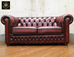 【THE ENGLISH CHESTERFIELD CO.】イングリッシュ チェスターフィールド 総革 2人掛けソファ アンティークレッド 出張買取 東京都世田谷区