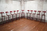 ニコルチェア　コンランショップ NICOLLE STOOL H45 BLACK｜5%point | THE CONRAN SHOP(コンラン