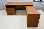 美品■ポリフォルム■イタリア製■チェリー材■片袖デスク■アクタス■ドロワー■ Poliform(ポリフォーム)高価買取-アドア東京-江東区 チェリー材