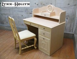 【LYNN・HOLLYN】IDC大塚家具 リンホーリン デスク&チェア 出張買取 東京都新宿区