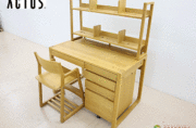 未使用　ACTUS　F-CHAIR　アクタスキッズ　フォピッシュ　デスクチェア ACTUS(アクタス)のFOPPISH(フォピッシュ)シリーズのオーク材 F
