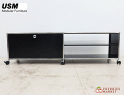 【USM Haller】USMハラー 2列1段 テレビボード/AVボード/TV台 キャスター付 グラファイトブラック 出張買取 東京都新宿区