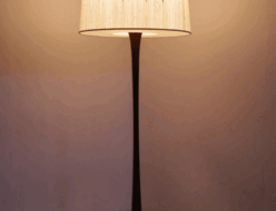 【KANDELA】カンデラ IDC大塚家具 KAN-GRAND/3FS フロアランプ/フロアスタンド/照明 出張買取 東京都中央区