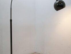 【moda en casa】モーダ・エン・カーサ FRANDSEN フランゼン ラウンジ ミニ フロア フロアスタンド/照明出張買取 神奈川県川崎市中原区