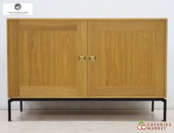 【Carlhansen & son】カール・ハンセン＆サン FK63 Cabinet with legs 脚付きキャビネット サイドボード/収納 オーク材 出張買取 東京都江東区