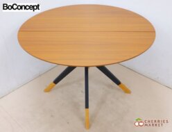 【BoConcept】ボーコンセプト BILLUND ビルン ダイニングテーブル/ラウンドテーブル/折りたたみ式テーブル ウォールナット材 出張買取 東京都品川区
