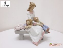 【LLADRO】リヤドロ 陶器人形 ポーセリン 「遊びつかれて」 オブジェ/フィギュリン 親子 母 子供 出張買取 東京都千代田区