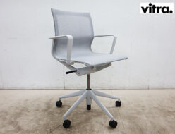 【Vitra】ヴィトラ Physix フィジックス オフィスチェア/キャスターチェア アルベルト・メダ 出張買取 東京都江東区