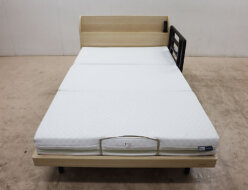 【France Bed×西川株式会社】フランスベッド グランサス GS-05C 2モーター/ボナノッテ プレミアム/トゥルースリーパープレミアリッチ pr.2 電動リクライニングベッド セミダブルベッド 照明/サイドレール付 出張買取 東京都大田区