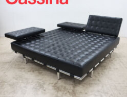 【Cassina】 カッシーナ 241 PRIVE プリヴェ ビックアイランド 黒総革 ソファ フィリップ・スタルク出張買取 東京都三鷹市