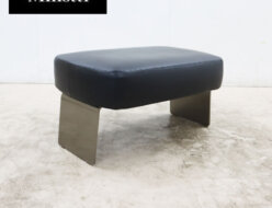 【Minotti】 ミノッティ オットマン/スツール レザー/黒総革出張買取 東京都千代田区